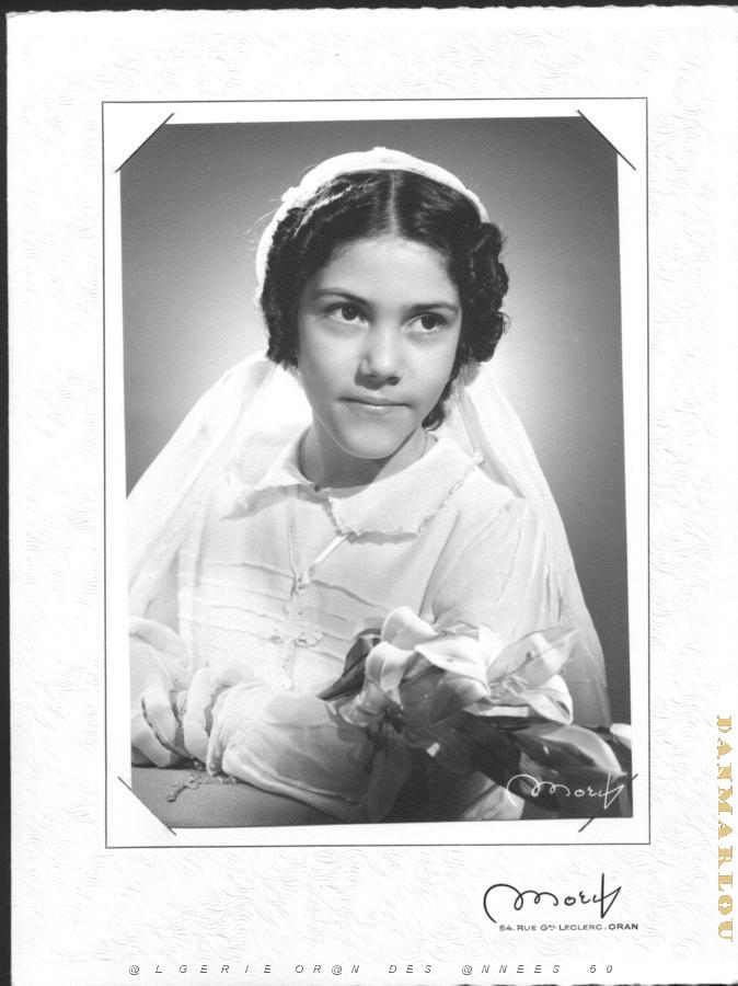 COMMUNIONS ORAN DU PATRONAGE ORAN DE LA JUS SAINT LOUIS  19XX DENISE GORKA.JPG